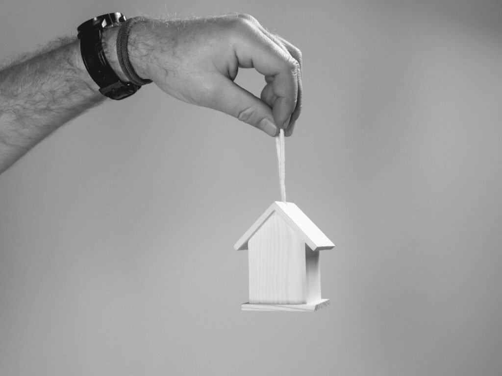 How to Set the Right Price for Your Property